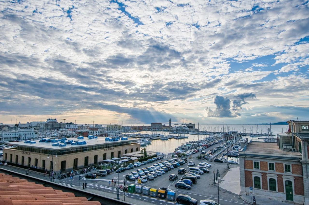 Panorama Loft Apartment Trieste Bagian luar foto