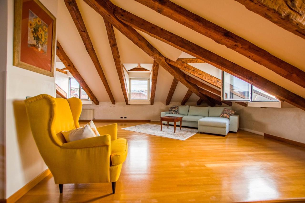 Panorama Loft Apartment Trieste Bagian luar foto