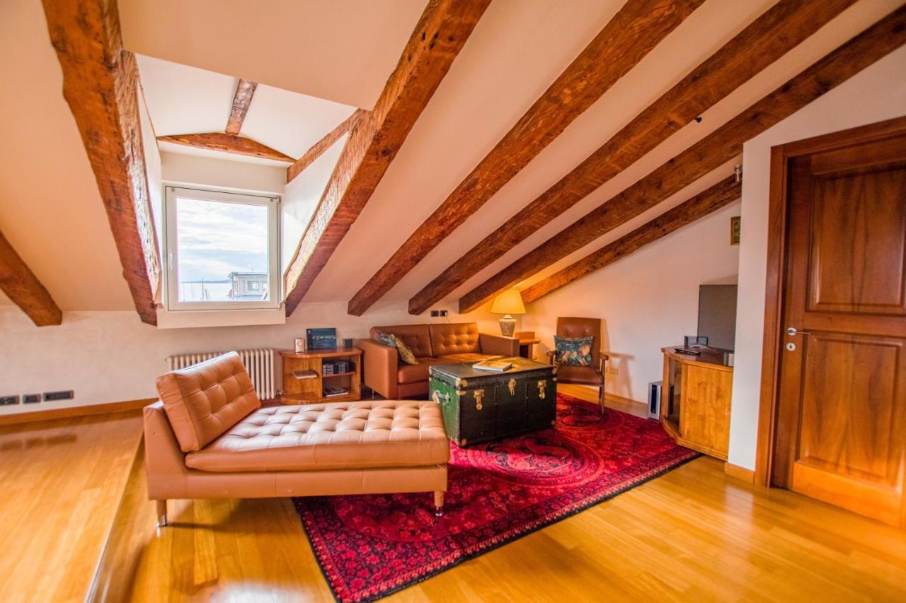 Panorama Loft Apartment Trieste Bagian luar foto