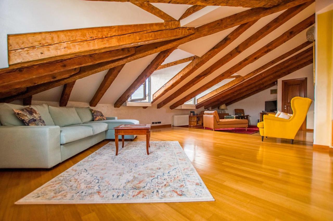 Panorama Loft Apartment Trieste Bagian luar foto